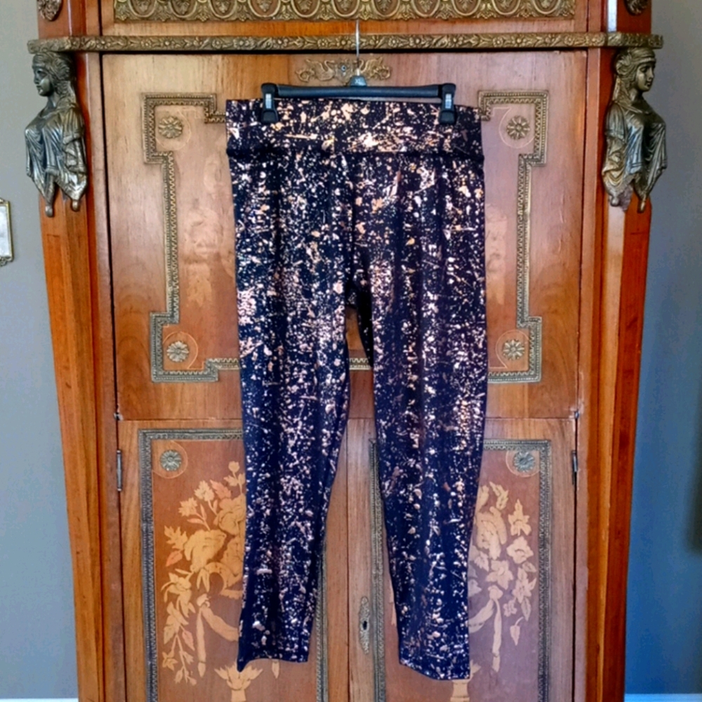 0420 2Liv Leggings
